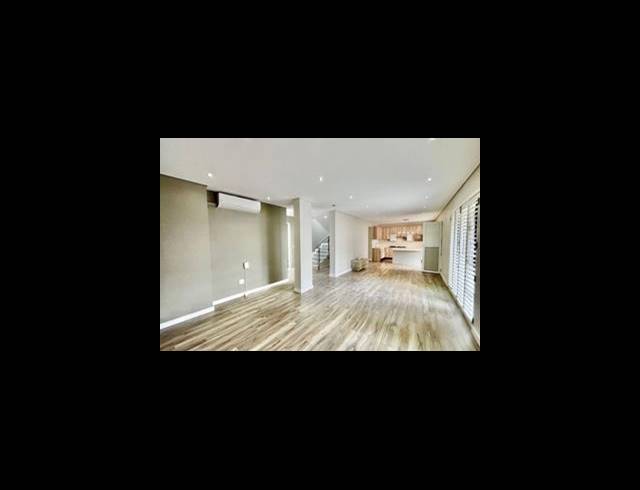 3 BEDROOM PROPERTY TO RENT IN MENLO PARK